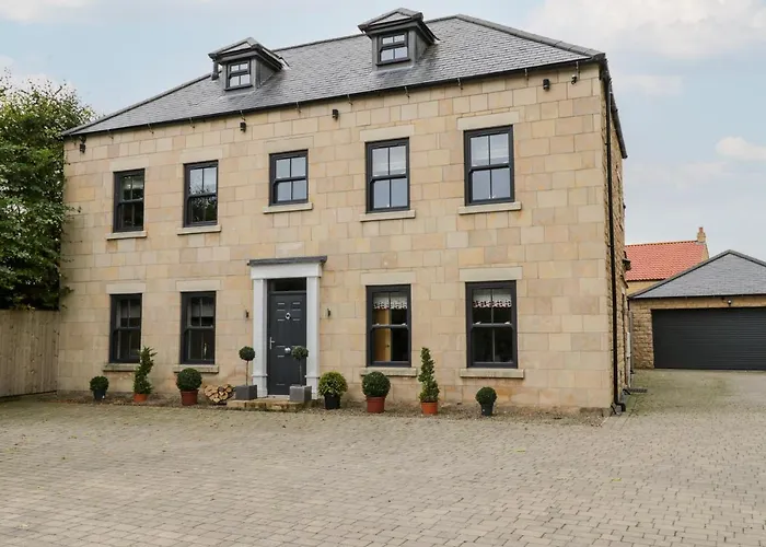 بيت للعطل Seamer Manor House سكرابورو